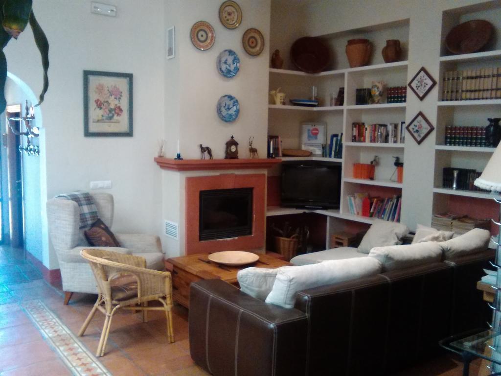 Casa Rural Valdevilano La Roca de la Sierra Екстер'єр фото